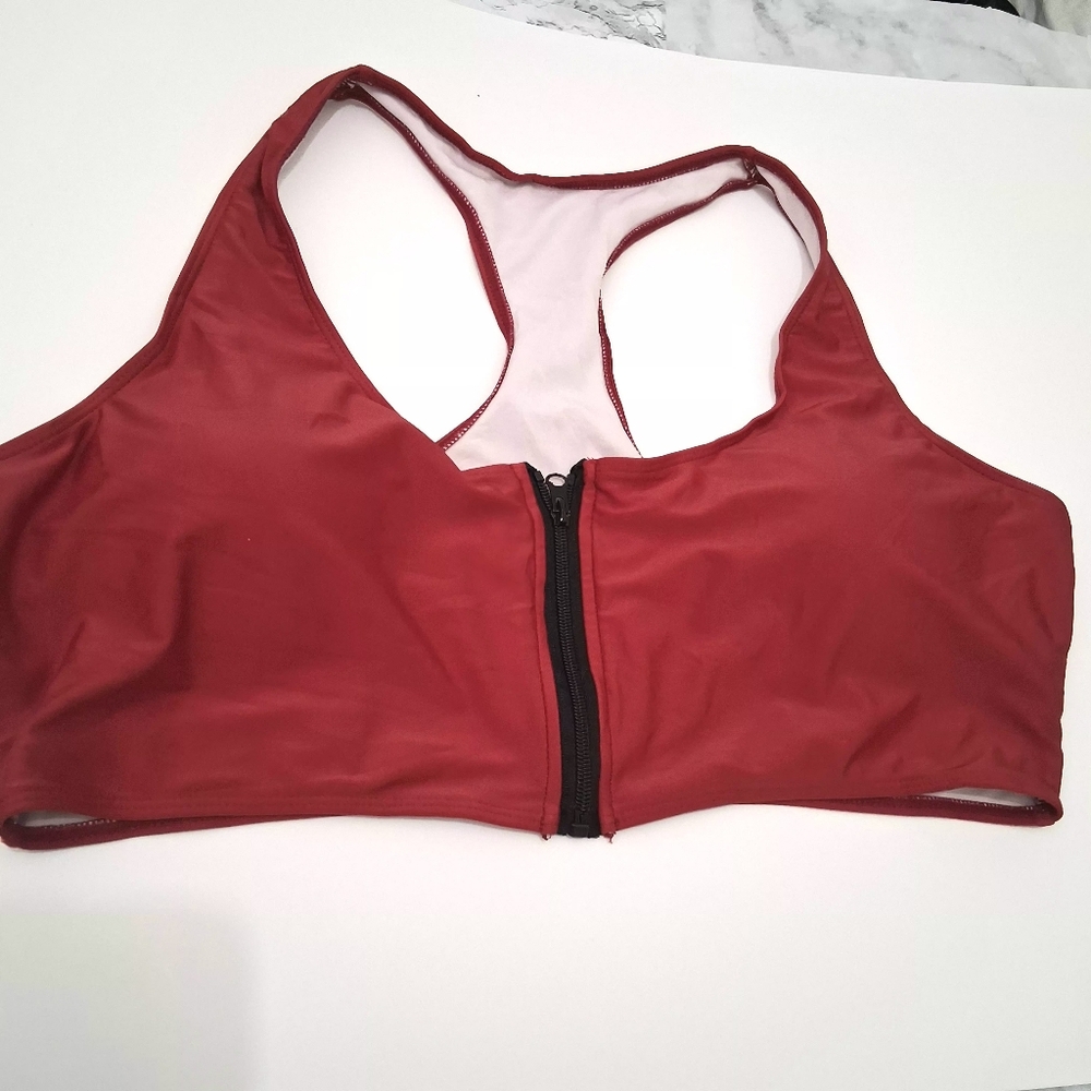 ☮️SHEIN Red Zip-Front Sports Bra Size 4X